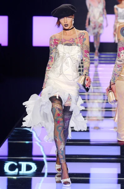 Look 29